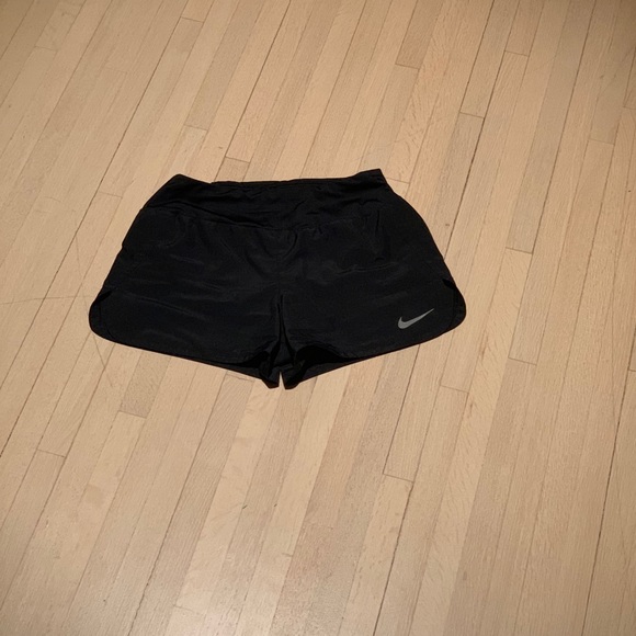 Nike | Shorts | Nike Womens Run Crew 2 